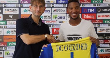 لاعب هولندى يختار رقم حراس المرمى بعد انضمامه لفريق كييفو الإيطالى