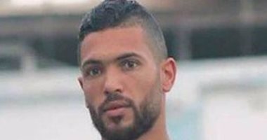 بالصورة.. قائد المصرى يعتذر لحسام حسن