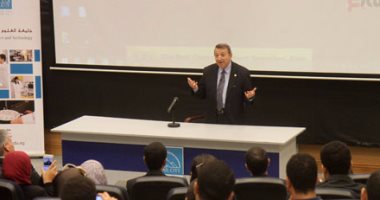 بالصور.. مصطفى السيد: قلت لجابر نصار ابنى مبنى لبراءات الاختراع