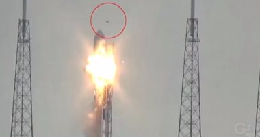 سبيس إكس تطلق قمر اتصالات من كيب كنافيرال بولاية فلوريدا