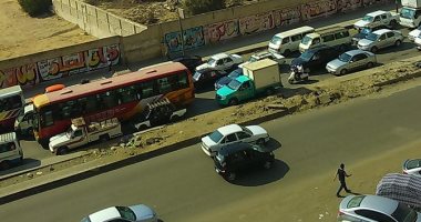 شلل مرورى فى جسر السويس بعد تعطل أتوبيس هيئة نقل عام