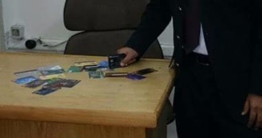 جمارك المطار تضبط أحد مهربى الأموال لدى عودته من تركيا