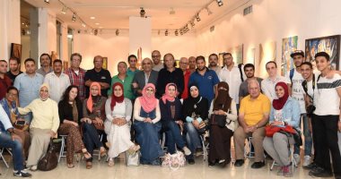 ورشة فنية لتعليم "رسم البورتريه" بمتحف محمود مختار