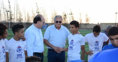 جوزيه يقضى يوما كاملا وسط موهوبى نجوم المستقبل 