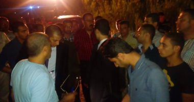 بالصور.. النيابة تجرى معاينة تصويرية لجريمة قتل بائع جوافة بالمحلة