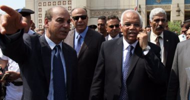 وزير النقل يعلن عن تنفيذ محور جديد يحمل اسم "عدلى منصور" ببنى سويف 