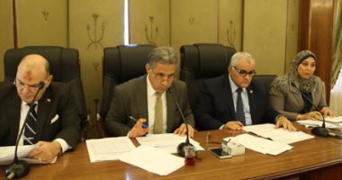 لجنة الإدارة المحلية بالبرلمان تعدل مادة "نواب المحافظ" بقانون المحليات