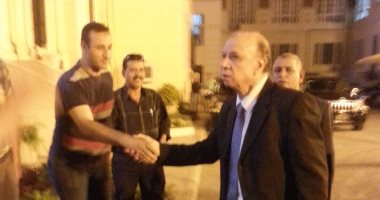 محافظ القاهرة الجديد يجتمع مع اللواء أحمد تيمور لبحث المشروعات العالقة