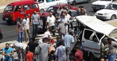 زحام مرورى بسبب حادث تصادم سيارتين أعلى الطريق الدائرى