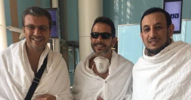 عمرو الليثى ورئيس قناة الحياة والشيخ رمضان عبد المعز يؤدون مناسك الحج