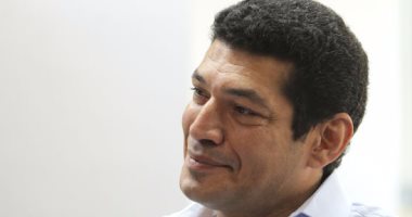فيديو .. on e تعرض أغنية بلاد الله لأحمد سعد من مسلسل الدولى