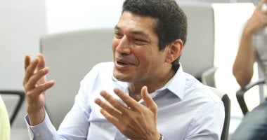 باسم سمرة مصمم أزياء فى مسلسل "منورة بأهلها" مع ليلى علوى