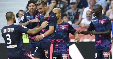 بالفيديو.. بوردو يتصدر الدورى الفرنسى بثلاثية فى ليون 