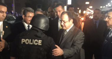 وزير الداخلية للضباط والأفراد: واصلوا التضحيات وصونوا حقوق المواطن وكرامته