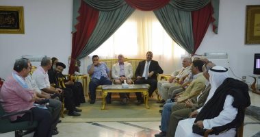 وفد من كنيسة موسى النبى بطور سيناء يهنئ المحافظ بعيد الأضحى المبارك