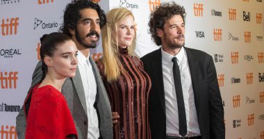 بالصور.. نجوم فيلم Lion يتألقون فى مهرجان تورونتو السينمائى