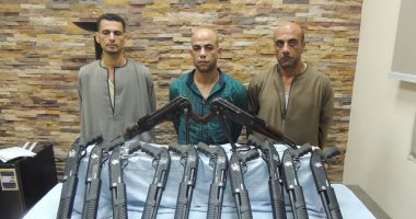 القبض على 3 تجار سلاح بحوزتهم 10 بنادق خرطوش و2  "آلى" ببولاق
