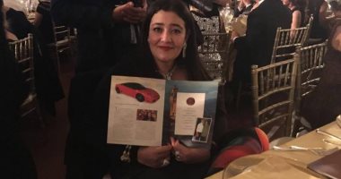 فى ليلة أسطورية لمؤسسة بوتشلى الخيرية.. سيارة شاليمار الشربتلى تباع بـ220 ألف يورو محققة ثلث حصيلة المبيعات مجتمعة وقميص ميسى يباع بـ1300.. وروب "محمد على كلاى" بـ3150.. والملكة رانيا ضيفة شرف الحفل