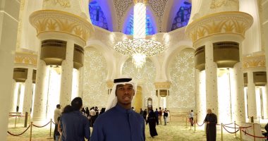 أغلى لاعب فى العالم يهنئ المسلمين على طريقته الخاصة