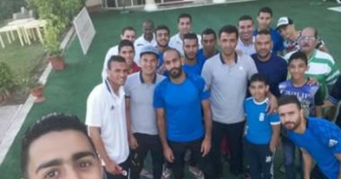 بالصور.. لاعبو المصرى يؤدون صلاة العيد بفرمان العميد