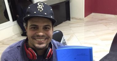 مطرب المهرجانات "غاندى" يقدم أغانى فيلم "عمارة رشدى"