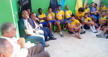 شاهد.. جماهير طنطا "ترقص" فوق أسطح العمارات احتفالا بالهدف الأول فى الدورى
