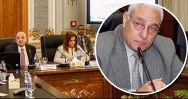 بعثة الحج تقدم كشف حسابها عن موسم الحج أمام البرلمان.. اللجنة الدينية تطلب تقريراً عن اداء البعثة عقب عودتها من الأراضى المقدسة.. النائب عمروحمروش: أداء البعثة مقبول والسلبيات بسيطة