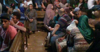 بالصور.. تعطل عبارة فى الحوامدية لساعات بسبب انخفاض منسوب النيل