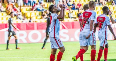 بالفيديو.. فالكاو يقود موناكو لصدارة الدوري الفرنسي بثلاثية في مرمى رين 