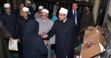 وزير الأوقاف: توزيع 200 ألف كيلو لحوم بالمحافظات