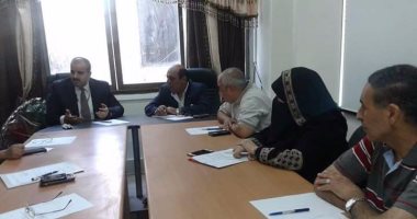 وكيل وزارة الصحة بالشرقية يجتمع مع مديري المناطق لرفع كفاءة العمل 