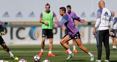 عودة رونالدو وبيل لقائمة ريال مدريد لمواجهة فياريال