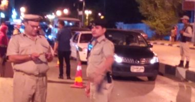 بالصور .. مدير أمن الوادى الجديد يتابع الحملات المرورية بالخارجة 