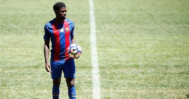 برشلونة يفتقد جهود أومتيتى أمام أتلتيكو مدريد للإصابة