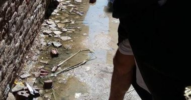 الصرف الصحى يحاصر منازل قرية بنى حدير ببنى سويف