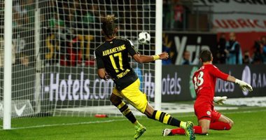 بوروسيا دورتموند يواصل انتصاراته العريضة فى الدوري الألمانى