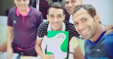 غرامة مالية مغلظة على إبراهيم حسن بسبب اشتباكه مع جماهير الدراويش