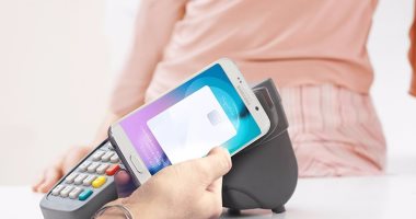 تحديث جديد لخدمة Samsung Pay يتيح للمستخدمين الشراء ببصمة العين