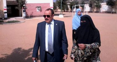 إحالة مدير و71 معلما وموظفا فى مدرسة أنشاص بالشرقية للتحقيق