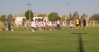 بالصور.. التعدين يتدرب على العرضيات والتصويب استعداداً لمواجهة المصرى
