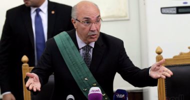بدء محاكمة مستشار الرئيس المعزول وآخرين فى قضية "اللجان النوعية"  