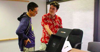 مؤسس شركة Oculus غادر فيس بوك بسبب آرائه السياسية ودعم "ترامب"