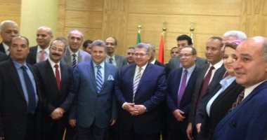 بالصور.. تفاصيل زيارة وزير التعليم العالى لجامعة بنها بالقليوبية