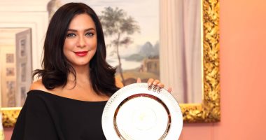مشاهد قليلة تفصل سلاف فواخرجى من انتهاء تصوير مسلسل  "خط ساخن"