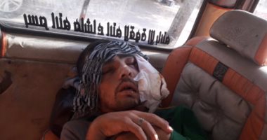 بالفيديو.. زوجة مريض السرطان بزفتى: "اترمينا فى الشارع وجوزى بيموت قدام عنيا"