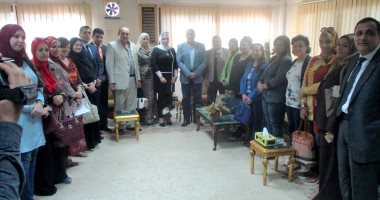 بالفيديو.. محافظ سوهاج يستقبل أعضاء المجلس القومى للمرأة الجديد
