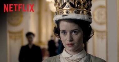 The Crown يفوز بجائزة أفضل مسلسل دراما  