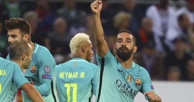 دورى الأبطال.. برشلونة يقلب الطاولة على جلادباخ وينفرد بصدارة المجموعة 