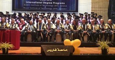 بالصور.. حفل تخرج طلاب الهندسة وإدارة الأعمال بجامعة فاروس بالإسكندرية 