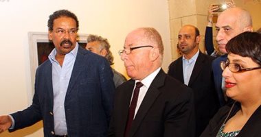 صلاح حسن:  السريالية المصرية معاصرة لحركة الفن فى أوروبا